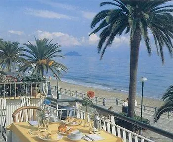 Hotel West End Alassio 3*,